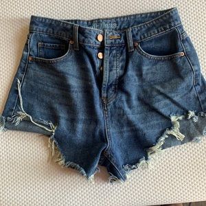 Wild fable shorts size 6